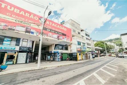 Loja / Salão / Ponto Comercial à venda, 41m² no Santa Helena, Juiz de Fora