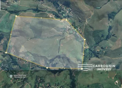 Fazenda / Sítio / Chácara com 1 Quarto à venda, 105m² no Chácara Marambaia, Caçapava