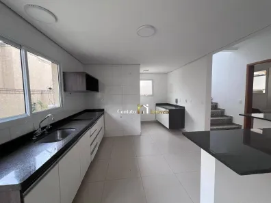 Casa de Condomínio com 3 Quartos para alugar, 134m² no Nova Gardênia, Atibaia