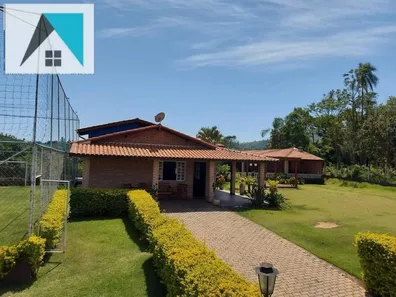 Fazenda / Sítio / Chácara com 3 Quartos à venda, 250m² no Ponunduva, Cajamar