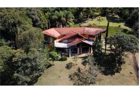 Casa de Condomínio com 5 Quartos à venda, 290m² no Cuiabá, Petrópolis