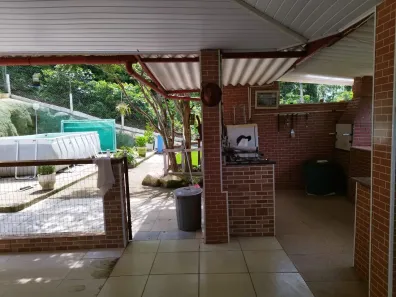 Fazenda / Sítio / Chácara com 3 Quartos à venda, 3000m² no , Nazaré Paulista