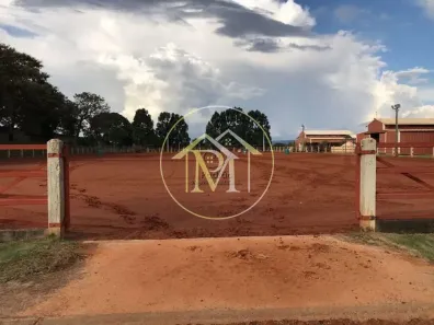 Fazenda / Sítio / Chácara com 3 Quartos à venda, 168000m² no Chácaras Residenciais Santa Maria, Votorantim