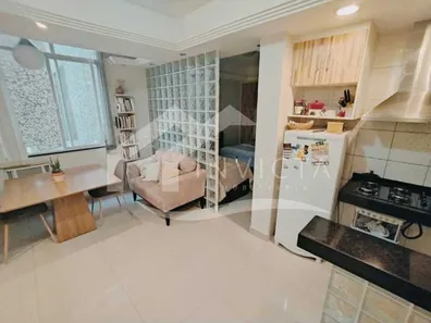 Kitnet com 1 Quarto à venda, 40m² no Copacabana, Rio de Janeiro