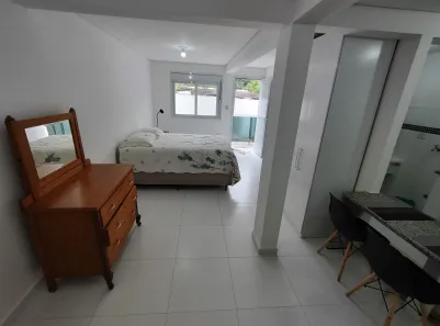 Loft com 1 Quarto para alugar, 18m² no Chácara Eliana, Cotia