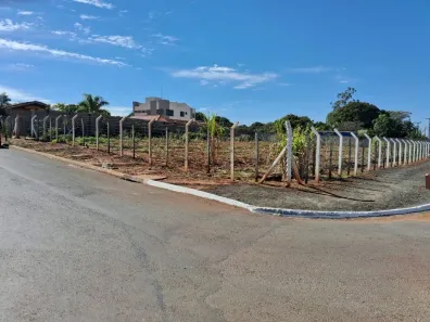 Terreno / Lote / Condomínio à venda, 2580m² no , Sabáudia