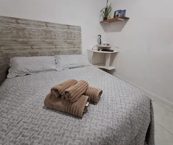 Kitnet com 1 Quarto para alugar, 35m² no Vila Santa Rosa, Guarujá
