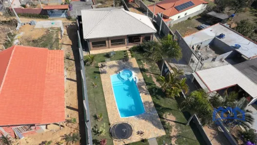 Fazenda / Sítio / Chácara com 4 Quartos à venda, 1000m² no , Mairinque