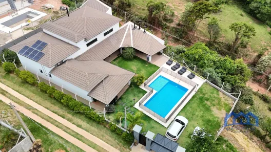 Fazenda / Sítio / Chácara com 3 Quartos à venda, 1600m² no Dona Catarina, Mairinque