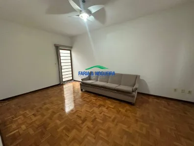 Casa com 3 Quartos para alugar, 179m² no Zona Central, Rio Claro