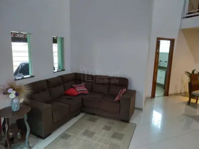 Sobrado com 4 Quartos à venda, 287m² no Vila Santa Maria (Vila Xavier), Araraquara