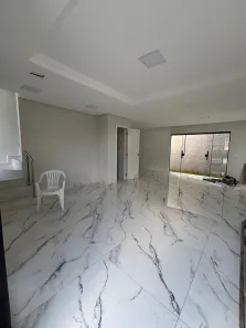 Sobrado com 3 Quartos à venda, 160m² no Pinheirinho, Curitiba