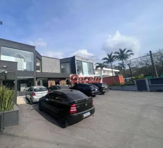 Prédio Inteiro à venda, 509m² no Arujá Country Club, Arujá