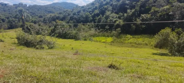 Terreno / Lote / Condomínio à venda, 90000m² no , Cláudio