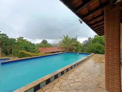 Fazenda / Sítio / Chácara com 3 Quartos à venda, 1077m² no , Mairinque