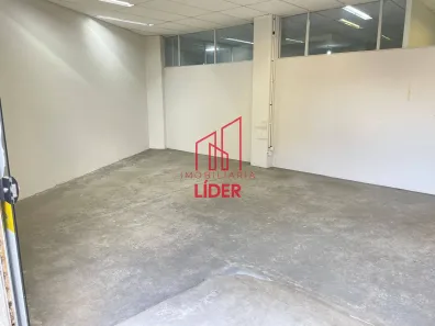 Loja / Salão / Ponto Comercial para alugar, 120m² no Maracanã, Colombo