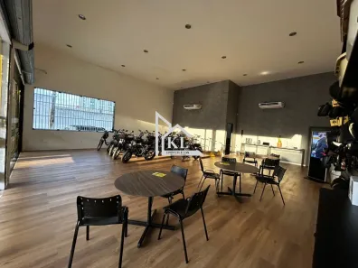 Loja / Salão / Ponto Comercial com 4 Quartos à venda, 268m² no Lagoa Nova, Natal
