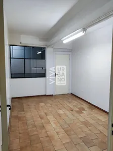Conjunto Comercial / Sala para alugar, 240m² no Aterrado, Volta Redonda