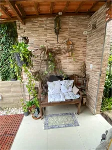 Casa com 2 Quartos à venda, 79m² no Vila Geni, Itapecerica da Serra