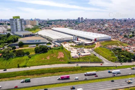 Galpão / Depósito / Armazém para alugar, 6067m² no Padroeira, Osasco