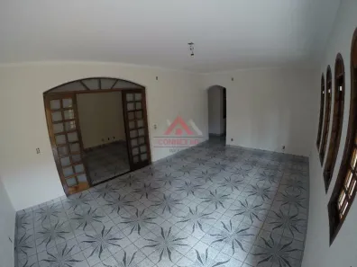 Sobrado com 4 Quartos para alugar, 270m² no Centro, Suzano