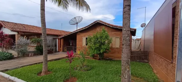 Casa de Condomínio com 2 Quartos à venda, 75m² no Centro, Caldas Novas