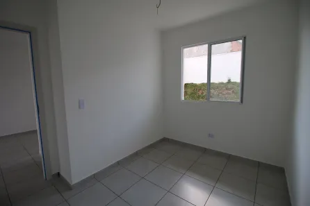 Casa de Condomínio com 2 Quartos à venda, 49m² no Estados, Fazenda Rio Grande