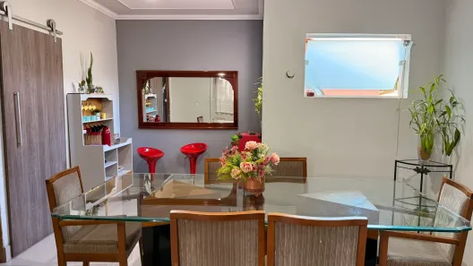 Sobrado com 2 Quartos à venda, 130m² no Parque Residencial Frezzarin, Santa Bárbara D'Oeste