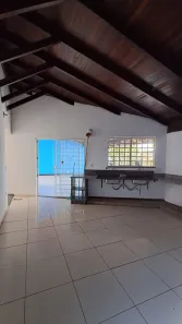 Casa com 3 Quartos para alugar, 220m² no Maracanã, Santarém