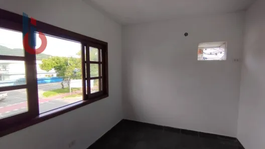 Conjunto Comercial / Sala para alugar, 20m² no Centro, Bertioga