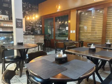 Loja / Salão / Ponto Comercial à venda, 85m² no Centro, Curitiba