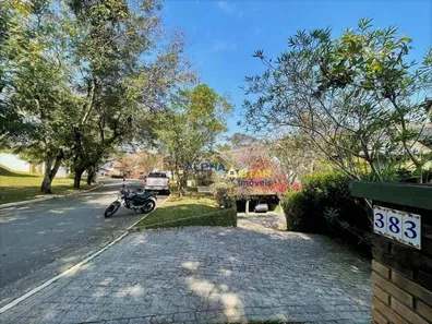 Casa de Condomínio com 4 Quartos à venda, 445m² no Residencial Euroville, Carapicuíba