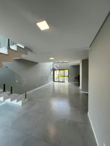 Casa de Condomínio com 3 Quartos à venda, 247m² no Putim, São José dos Campos