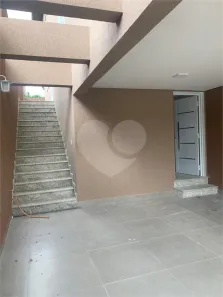 Sobrado com 3 Quartos para venda ou aluguel, 160m² no Jardim Atalaia, Cotia