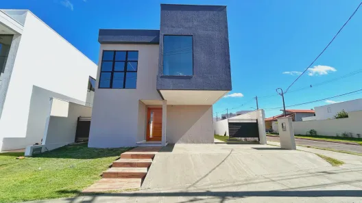 Casa de Condomínio com 3 Quartos à venda, 226m² no Verde Lar, Teresina