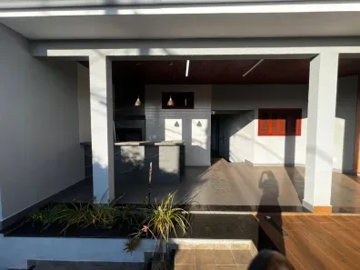 Sobrado com 4 Quartos para venda ou aluguel, 469m² no Jardim Nova Yorque, Araçatuba