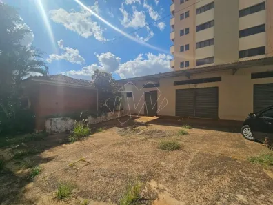 Prédio Inteiro à venda, 974m² no Centro, Araraquara