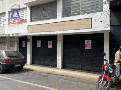 Loja / Salão / Ponto Comercial à venda, 94m² no Centro, Montes Claros