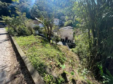 Terreno / Lote / Condomínio à venda, 430m² no Independência, Petrópolis
