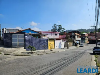 Casa com 4 Quartos à venda, 266m² no Jardim Quarto Centenário, Mauá