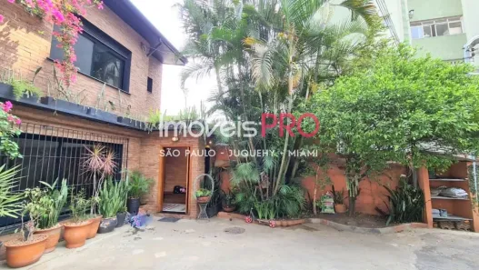Casa de Vila com 2 Quartos para alugar, 200m² no Vila Olímpia, São Paulo