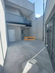 Sobrado com 2 Quartos para alugar, 89m² no Vila Júlia, Poá