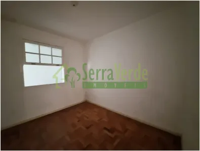 Casa com 3 Quartos para alugar, 85m² no Castelanea, Petrópolis