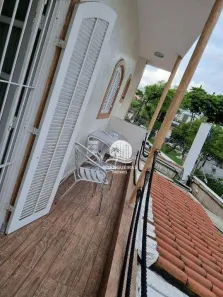 Hotel / Motel / Pousada com 11 Quartos à venda, 450m² no Pitangueiras, Guarujá