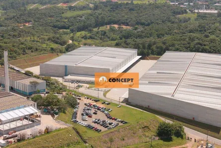 Galpão / Depósito / Armazém para alugar, 7500m² no Laranja Azeda, Arujá