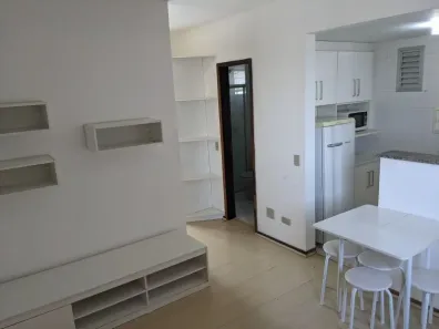 Apartamento com 1 Quarto para alugar, 40m² no Centro, Curitiba