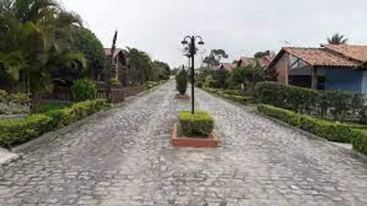 Casa de Condomínio com 4 Quartos à venda, 200m² no Alpes Suiços, Gravatá