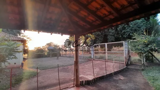 Fazenda / Sítio / Chácara com 3 Quartos à venda, 24200m² no , Cravinhos