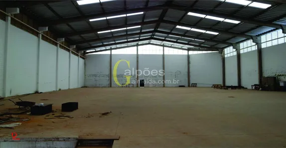Galpão / Depósito / Armazém para venda ou aluguel, 1750m² no Jardim da Várzea, Santana de Parnaíba