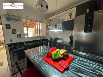Casa de Condomínio com 2 Quartos à venda, 76m² no Jardim Colibri, Cotia